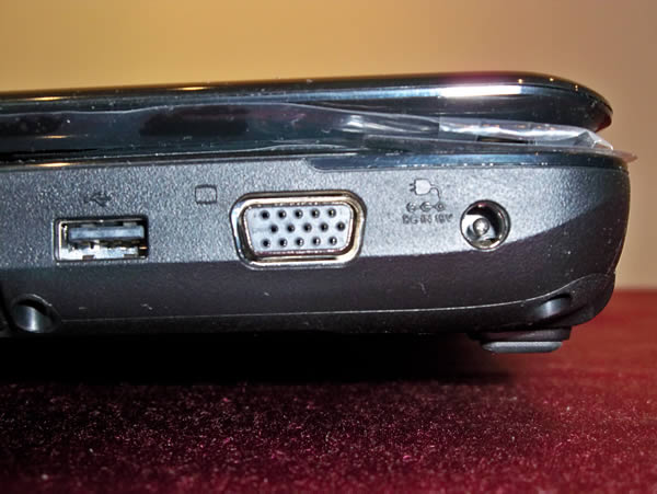 USB Monitor Ext. Corriente -   Toshiba L645D SP4015L Usado